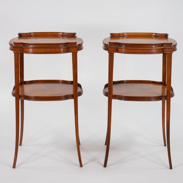 Pair of Mid-Century Italian Satinwood Veneered End Tables For Sale - Image 4 of 18