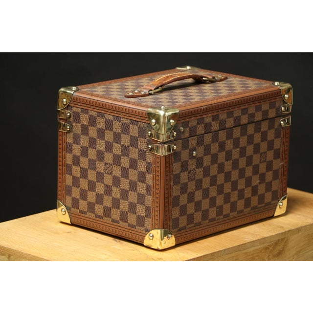Damier Vanity Case from Louis Vuitton, 1950s, in Flawless conditions. Designed 1950 to 1959 This piece has an attribution...