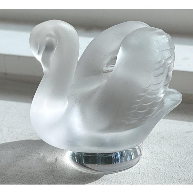 Mid 20th Century Lalique France Crystal "Cynget" Swan Cache/Seal Paperweight. For Sale - Image 5 of 9
