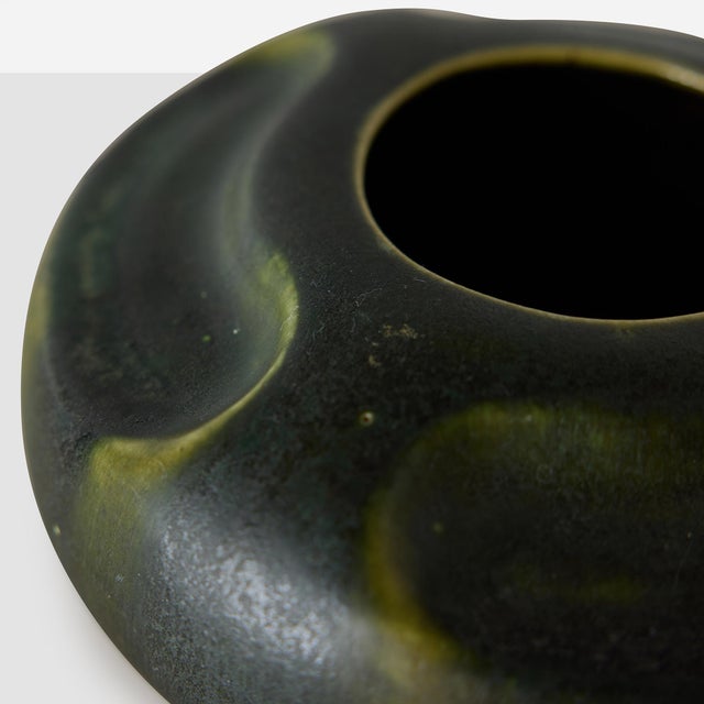 1912 Green Glazed Vase by Arequipa Pottery For Sale - Image 10 of 11
