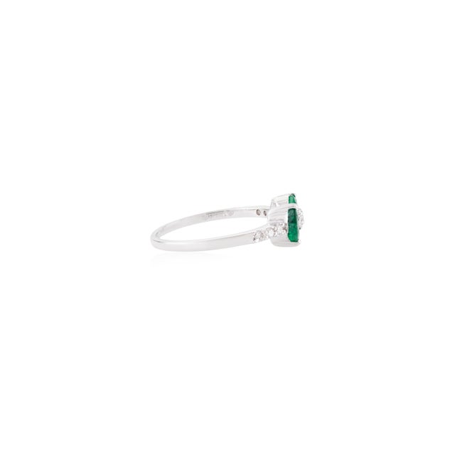 Natural Trillion Cut Emerald Diamond Bow Ring Size 7 in 14k White Gold For Sale In New York - Image 6 of 14