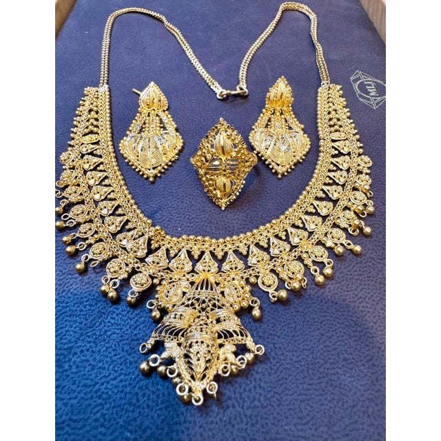 Gemstone 54Gm 22 Karat Gold Necklace, Earring & Ring Suite Bridal Princess Necklace Suite For Sale - Image 7 of 8