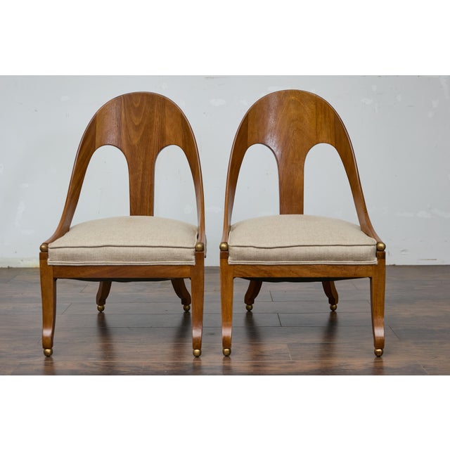 Early 20th Century Pair of English Style Spoon Chairs circa 1920 with Upholstered Seat Cushions For Sale - Image 5 of 12