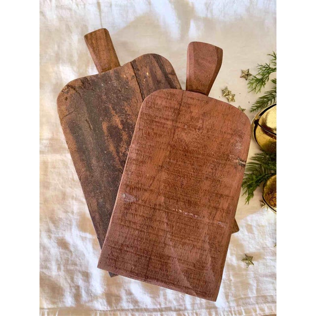 Antique Early 20th Century Wooden Cereal Scoops with Reversible Christmas Decorations, Set of 2 For Sale - Image 5 of 12