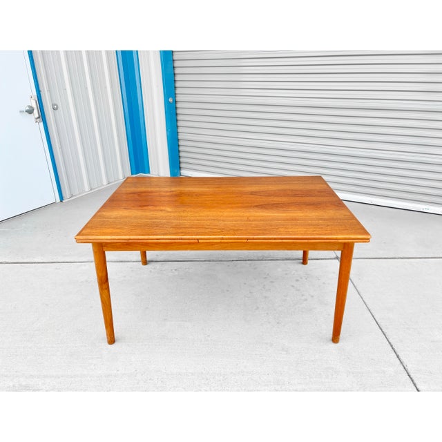 ✨ Danish Modern Expandable Teak Dining Table ✨ Designed and crafted in Denmark, this Danish modern dining table is a...