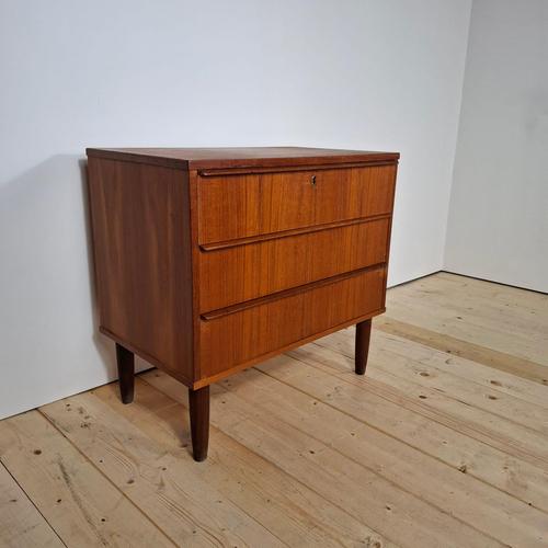 Mid-Century Modern Danish Teak Chest, 1960s For Sale - Image 3 of 9