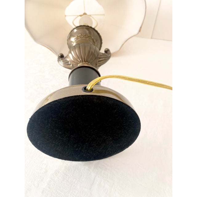 Neoclassical Vintage Trophy Cup Urn Style Bronze & Black Lamp Excellent Condition For Sale In Denver - Image 6 of 13