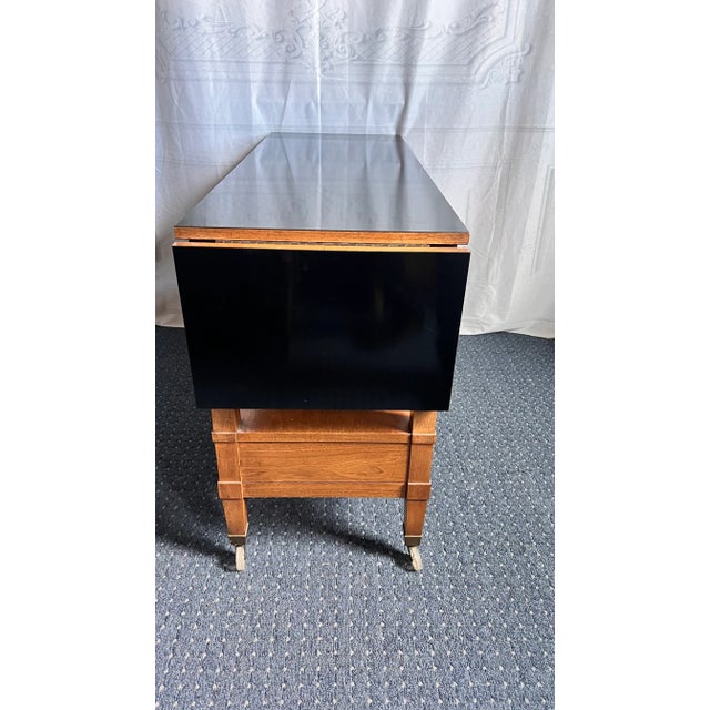 Brown 1960s Baker Milling Road Walnut Hollywood Regency Server Rolling Bar Cart Table For Sale - Image 8 of 9