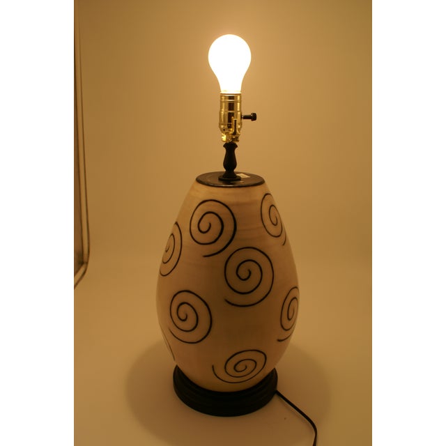 Ivory Late 20th Century Black & Ivory Geometric Chulucanas Pottery Spiral Table Lamp For Sale - Image 8 of 8