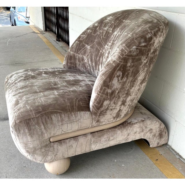 Mid-Century Modern Caracole Mod Brutalist Taupe Velvet Bora Bora Club Chairs Pair For Sale - Image 3 of 8