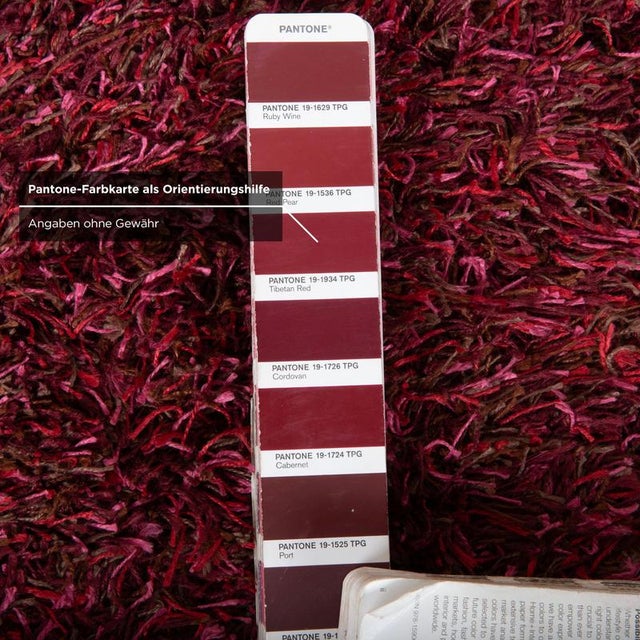 Fogg Rug in Red Linen from Kasthall For Sale - Image 6 of 8