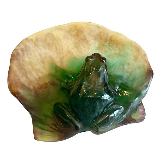 Glass French Frog on a Water Lily Tray from Daum For Sale - Image 7 of 13