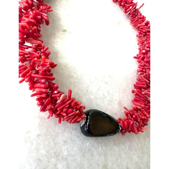 Contemporary Vintage Coral and Smoke Quartz Beaded Necklace For Sale - Image 3 of 3