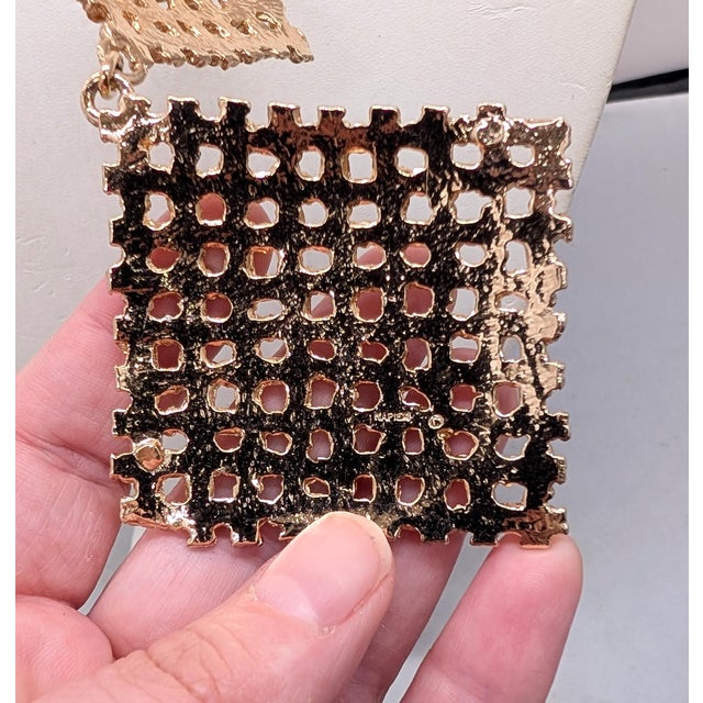 Mid-Century Modern Vintage 1967 Signed Napier Goldtone Woven Diamond Shaped Pendants Necklace For Sale - Image 3 of 8