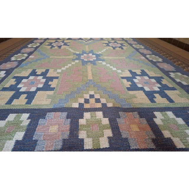 Mid-Century Swedish Wool Flatweave Rug with Geometric Design For Sale - Image 6 of 12