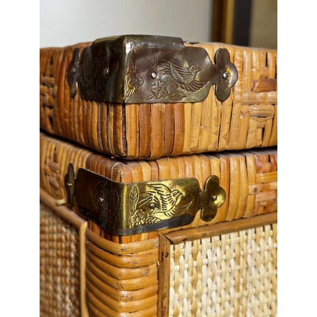 Wood Vintage Asian Woven Rattan & Bamboo Blanket Chest With Brass Hardware For Sale - Image 7 of 12