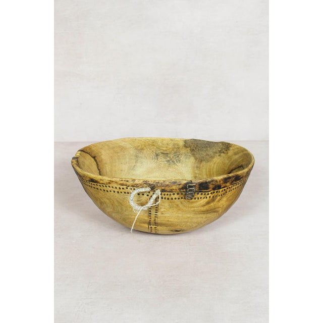 Turkana Bowl in Handcarved Wood For Sale - Image 5 of 5