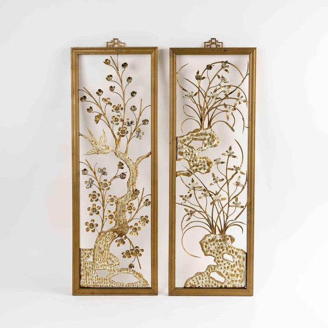 Mid-Century Modern Vintage Mid-Century Metal Flower Wall Art Set - Gold Cream Botanical Collection - Set of 4 For Sale - Image 3 of 12