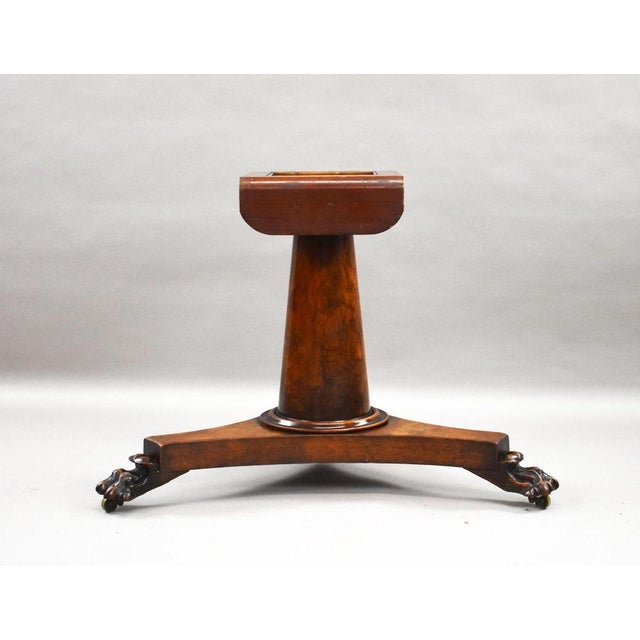 Hollywood Regency Regency Burr Elm Circular Breakfast Table, 1820 For Sale - Image 3 of 8