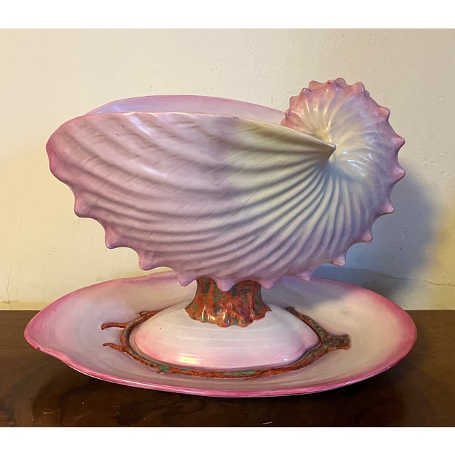 Antique 19th century Wedgwood pink pearlware nautilus sea shell compote or tureen and clam shell under tray. Stand...