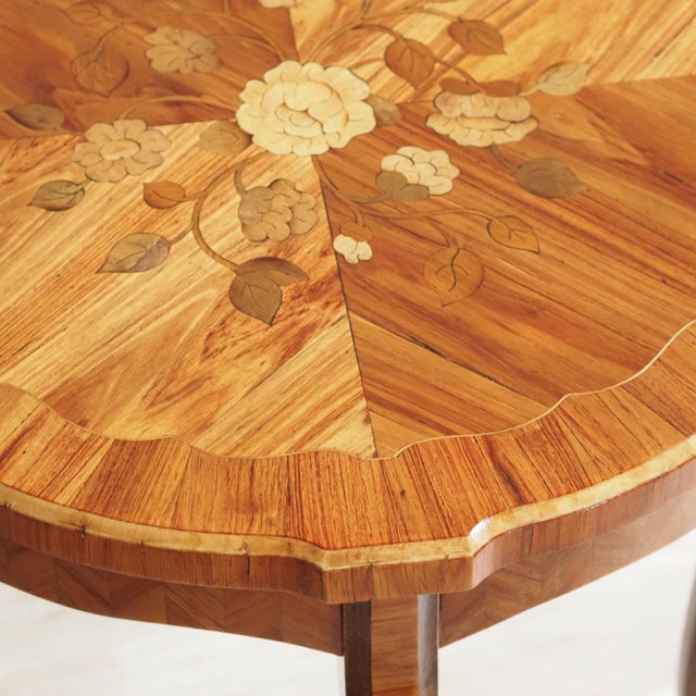 Brown Inlaid Guéridon Side Table with Floral Marquetry, 1900 For Sale - Image 8 of 12