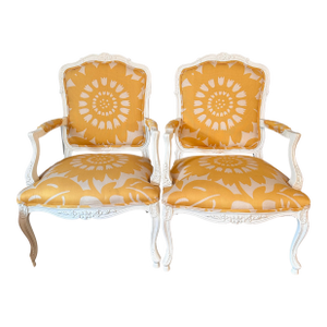 Pair of Vintage Italian Painted Bergere Chairs Upholstered in Yellow and White Linen