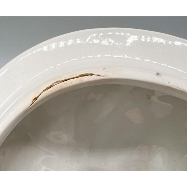 Vintage English Portmeirion White Relief Covered Serving Bowl | Oven-to-Table Dish - Cottagecore, European Countryside For Sale - Image 14 of 16