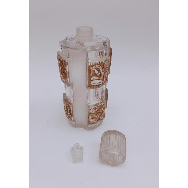 Glass Perfume Bottle by René Lalique for Lalique, 1942 For Sale - Image 7 of 10