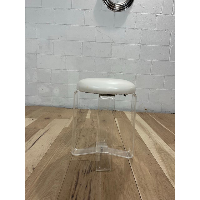 Plastic Mid Century Lucite Vanity Stool Vinyl Seat For Sale - Image 7 of 9