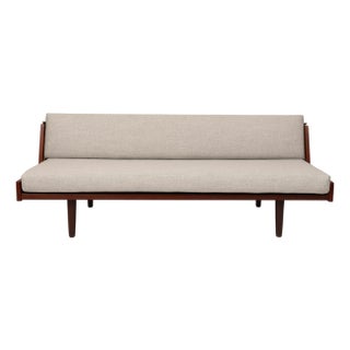 Hans Wegner Model Ge 6 Daybed by Getama, Denmark 1960s Teak For Sale