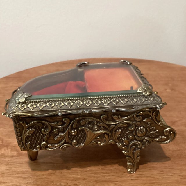 Mid 20th Century Vintage Mid 20th Century Musical Piano Jewelry Solid Brass Gold Gilt Ormolu Love Story Japan For Sale - Image 5 of 13