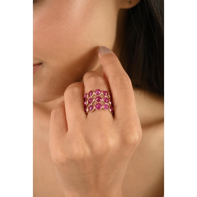 Metal 14k Gold Triple Row Ruby Band 17.57 Carat Cocktail Ring Size 6.5 For Sale - Image 7 of 12