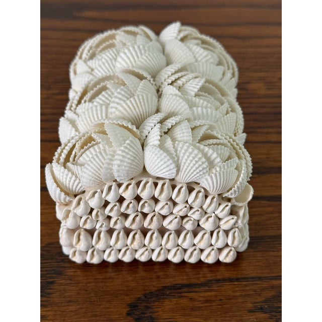 Late 20th Century White Scallop Shell Rosette Covered Box For Sale - Image 6 of 9