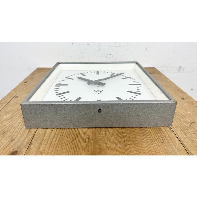 Gray Industrial Grey Square Wall Clock from Pragotron, 1980s For Sale - Image 8 of 18