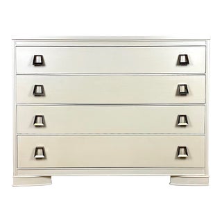 Mid Century Deco Modern Chest of Drawers / Dresser in Linen White For Sale
