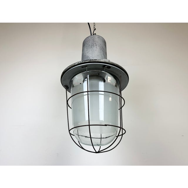 Gray Large Industrial Cast Aluminium Cage Pendant Light, 1960s For Sale - Image 8 of 16