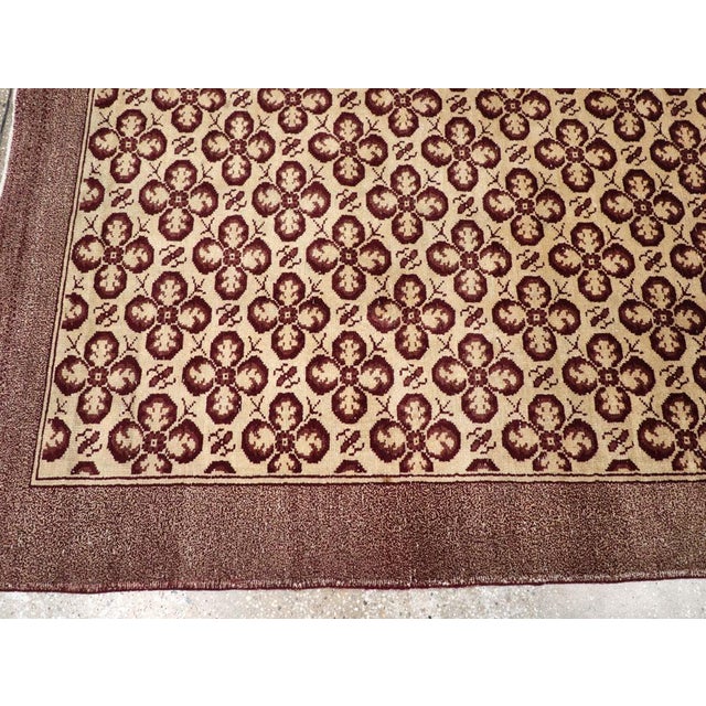 Textile Galerie Shabab Collection Mid-20th Century Turkish Anatolian Rug For Sale - Image 7 of 10