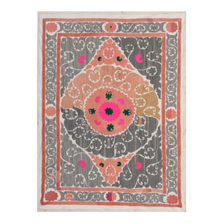 Vintage Embroidered Small Suzani From Samarkand, Uzbekistan Tribal Textile, Suzani Green Tablecloth 3'10" X 5'1" For Sale