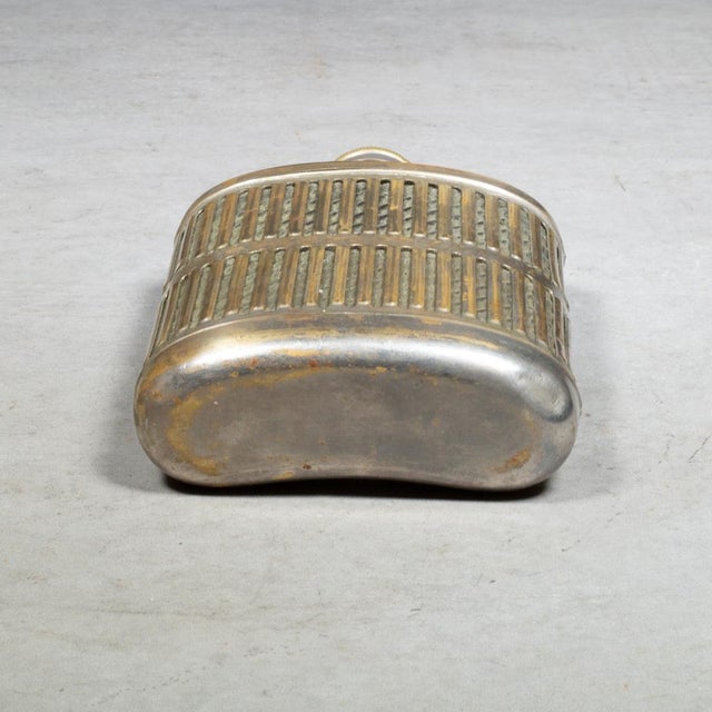Chrome Art Deco Prohibition Era Brass Plated Chrome Caged Glass Flask c.1920 For Sale - Image 8 of 9