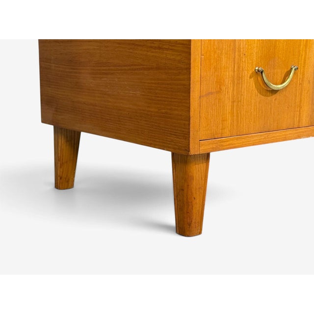 Swedish Modern, Chest of Drawers, Elm, Brass, Sweden, 1940s For Sale - Image 12 of 13