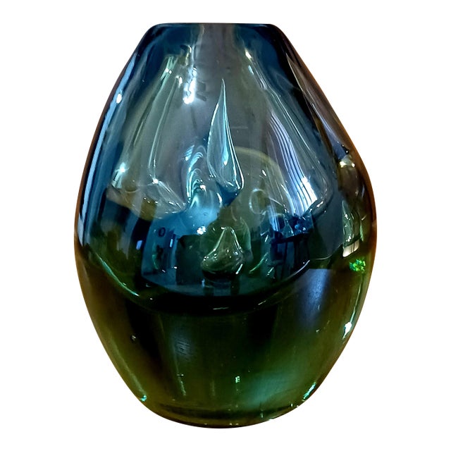 Signed 1968 Dominick Labino Emerald Green Luster Studio Art Glass Vase For Sale