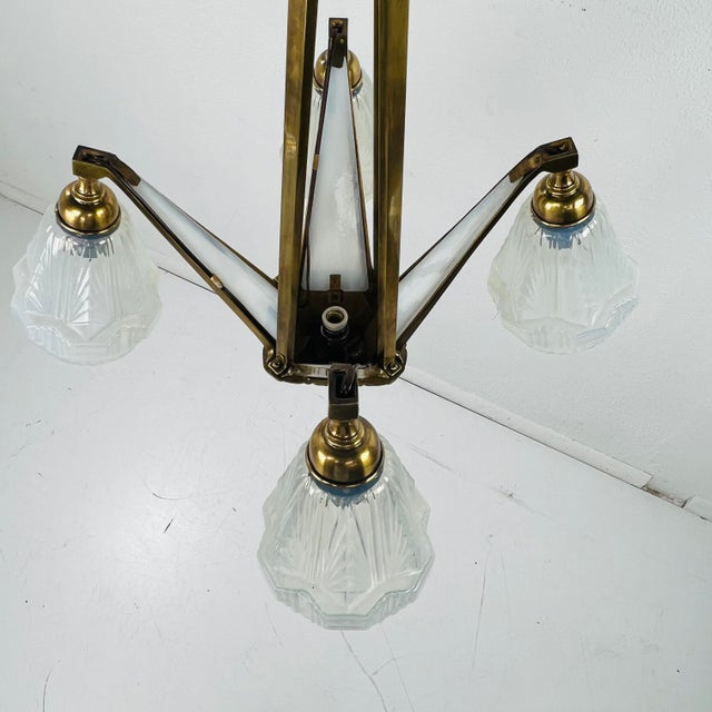 1930s French Art Deco Milk Glass Chandelier For Sale - Image 9 of 12
