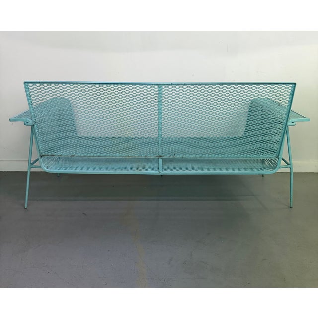 Mid-Century Modern Metal Mesh Settee in the Style of Russell Woodard For Sale In Philadelphia - Image 6 of 8