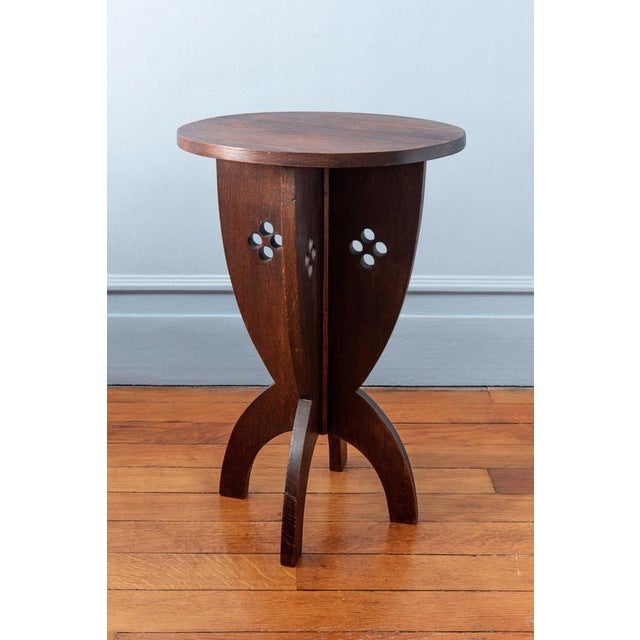 Modern French Arts & Crafts Oak Pedestal Table, 1920 For Sale - Image 3 of 11
