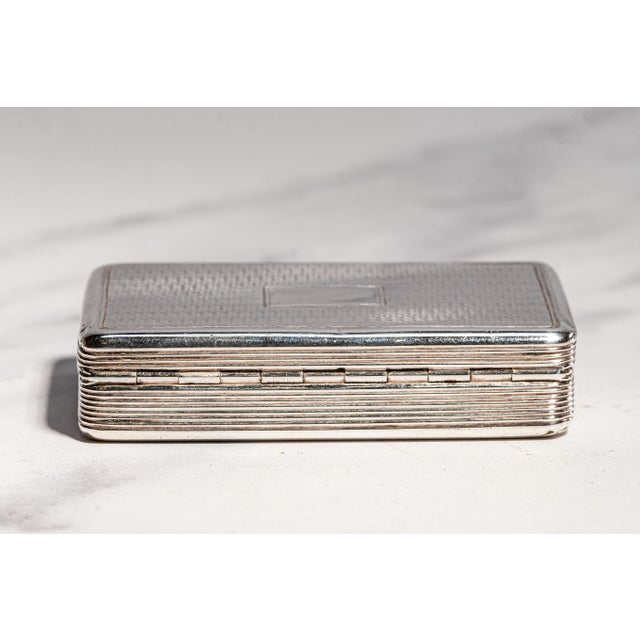 Wonderful English Engine Turned Antique Sterling Silver Snuff Box Tobacciana Engraved Presentation Dedication 1839 For Sale - Image 10 of 12