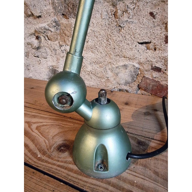 Vintage Articulated Desk Lamp in Reseda Green from Jielde, France, 1970s For Sale - Image 4 of 16