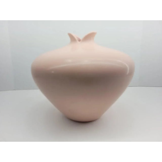 Pink 1980s Post Modern Haeger Pink Raised Floral Design Vase For Sale - Image 8 of 11