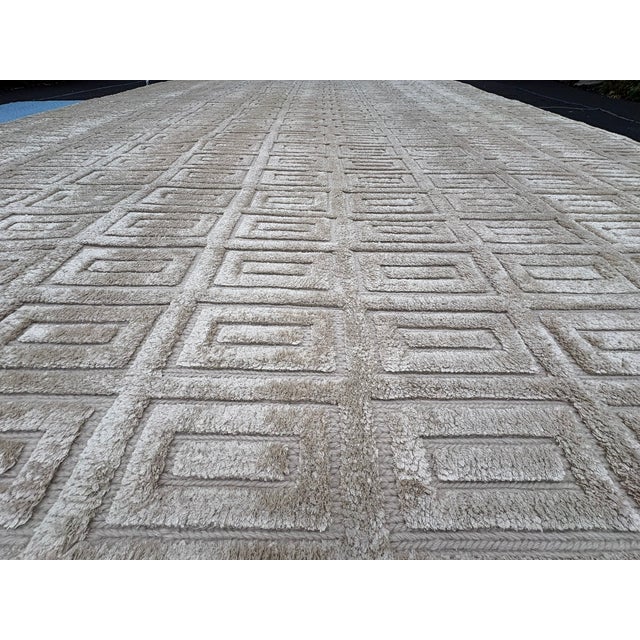 Textile Rh Rajouri Silk & Wool Rug – 9' × 12' Sand | Hand-Knotted Silk & Wool | Hand-Carved | Made in Nepal For Sale - Image 7 of 18