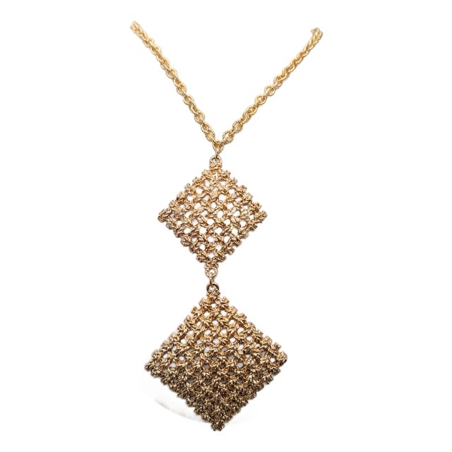 Vintage 1967 Signed Napier Goldtone Woven Diamond Shaped Pendants Necklace For Sale
