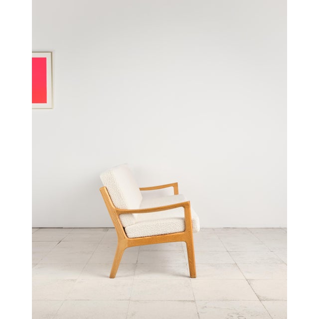 Dimensions: approx. 182 × 80 × 75 × 43 cm (width × height × depth × seat height) Original three-seater sofa from the...